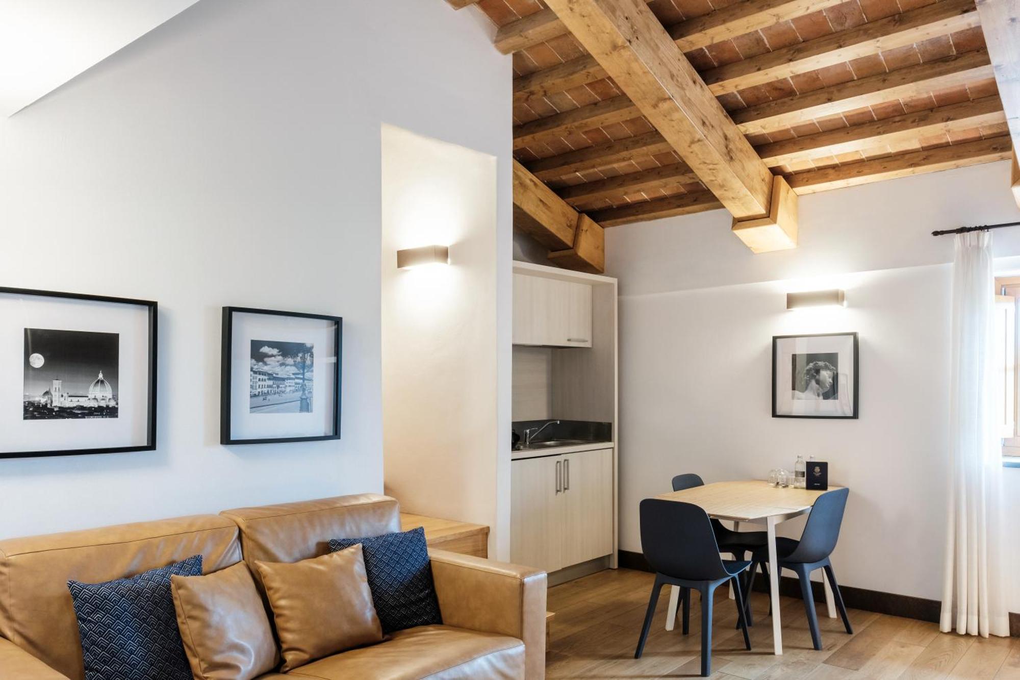 Villa Tolomei Hotel & Resort Флоренція Екстер'єр фото A typical apartment at the Hotel